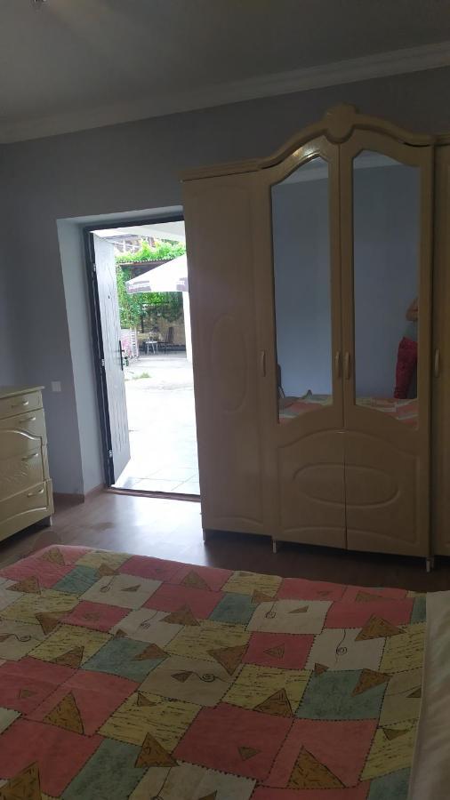 Guesthouse Mira Gagra Luaran gambar